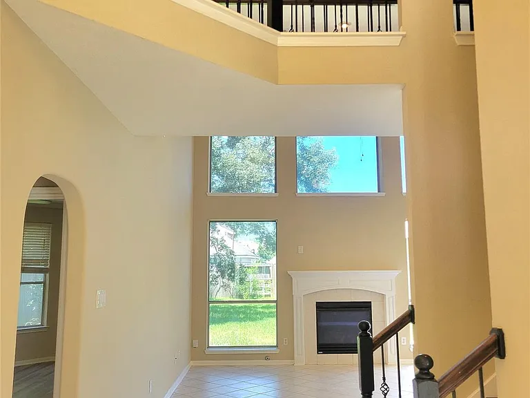 2134 Hill Canyon Ct — Photo 5
