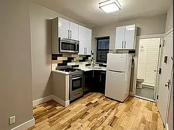 399 Chauncey Street image 1 of 10