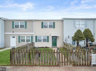 423 Clover Ct, Taneytown, MD