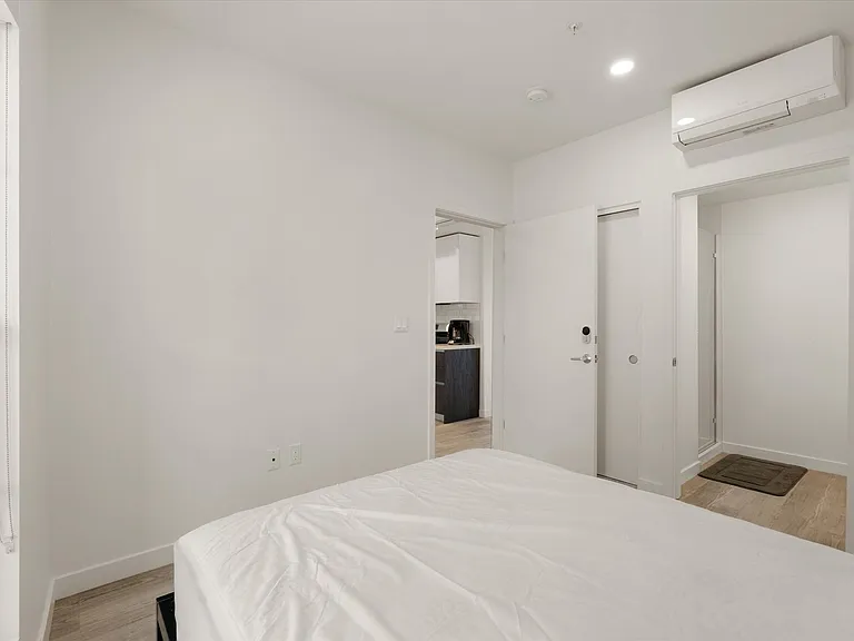 8833 Reading Ave Apartments — Photo 40
