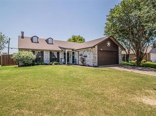 705 Woodcrest Way, Forney, TX 75126