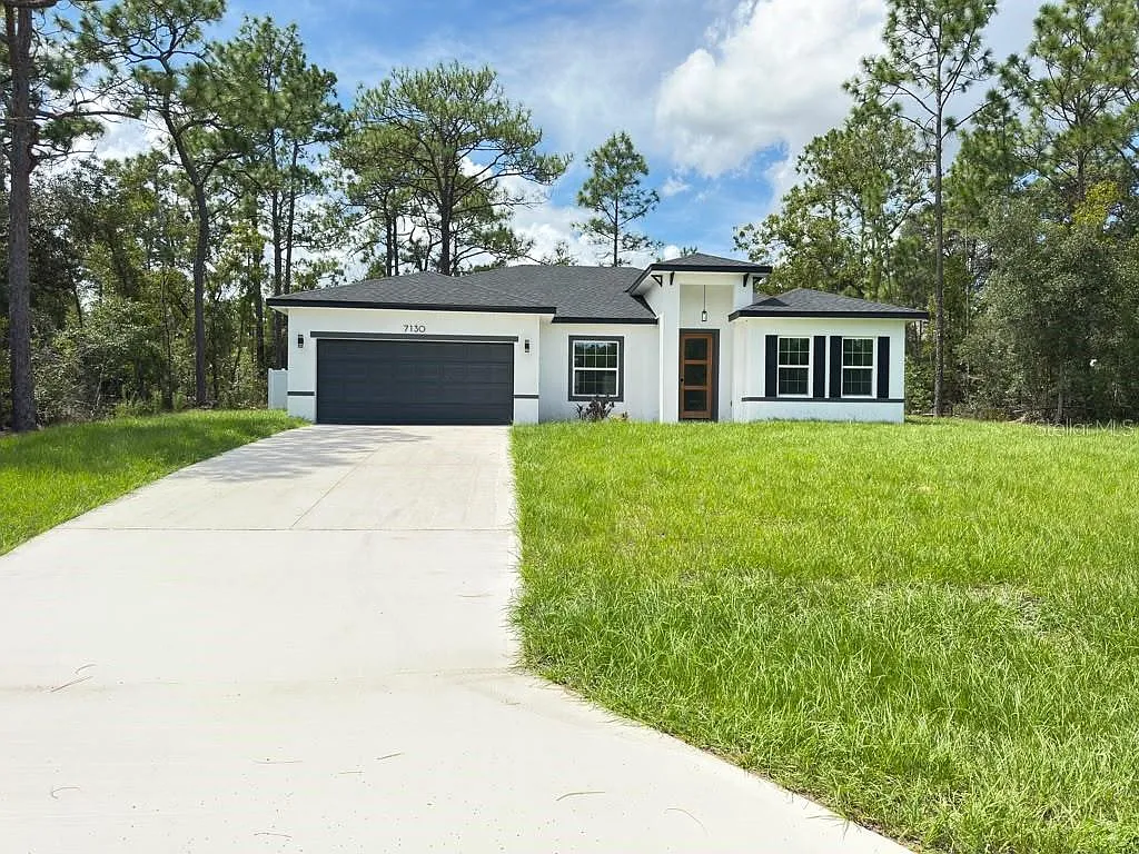 4 bed, 2.0 bath, 1774 sqft, $1,995 — Photo 2