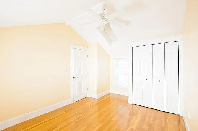 9 G St — Photo 13