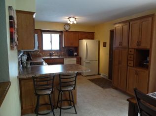 2409 Meadow Ct, Saint Cloud, MN 56301