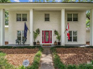 219 W Rosetta Ave, Foley, AL 36535