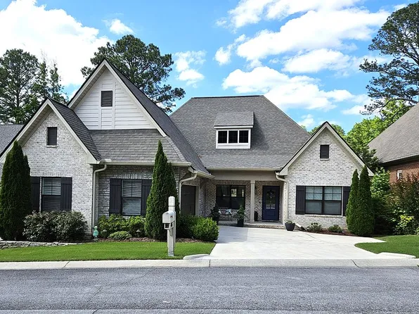 46 Turning Leaf Dr, Union Grove, AL 35175