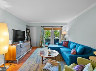 436 N Armistead St APT 104, Alexandria, VA 22312