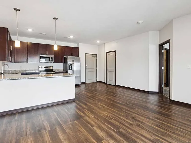 360 at Jordan West — Photo 214