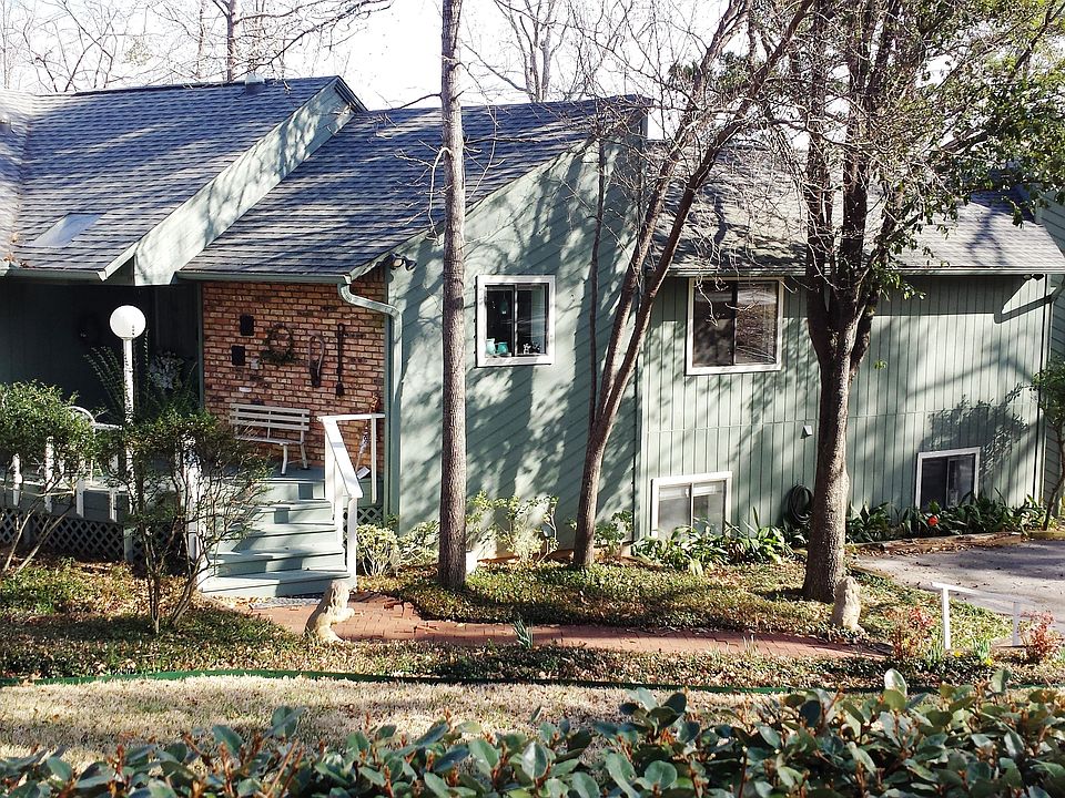 1st image of 1704 Leisure Ln