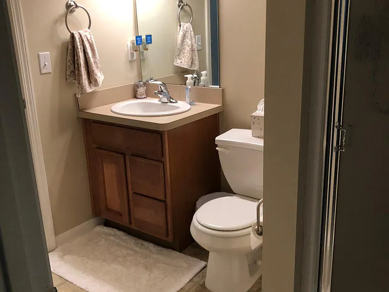 Full Bath with standing shower @ Main level