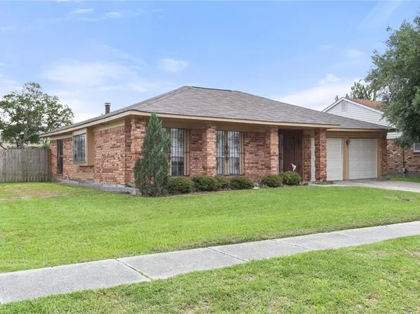 1904 Killington Dr, Harvey, LA 70058