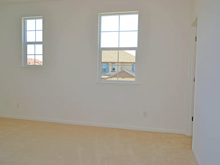 2602 Brookshire St — Photo 8