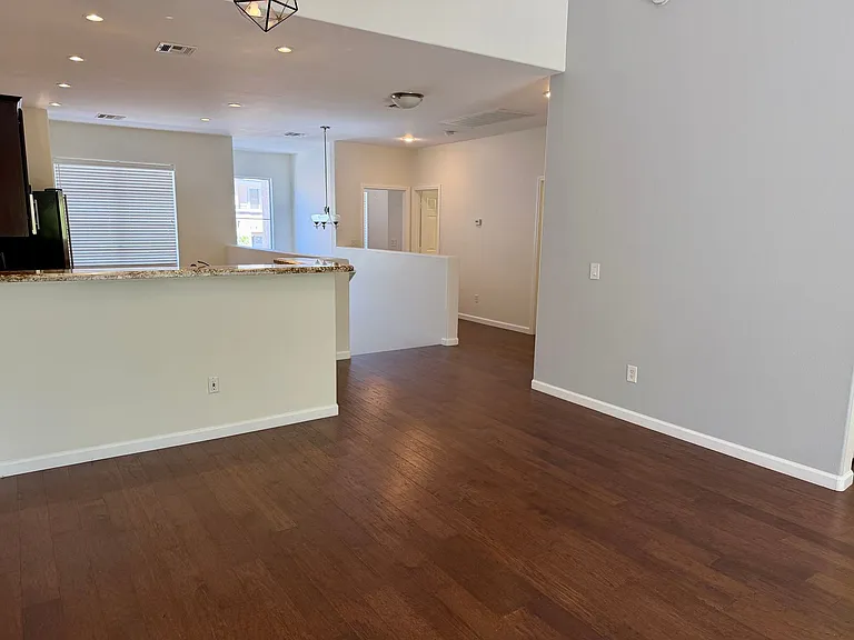 704 Peachy Canyon Cir #202 — Photo 18