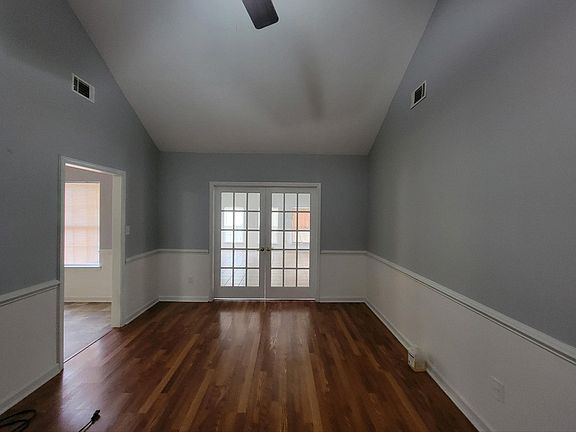 5th image of 2957 Arrowwood Cir
