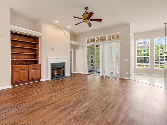 3rd image of 3009 Corn Pickers Ln.