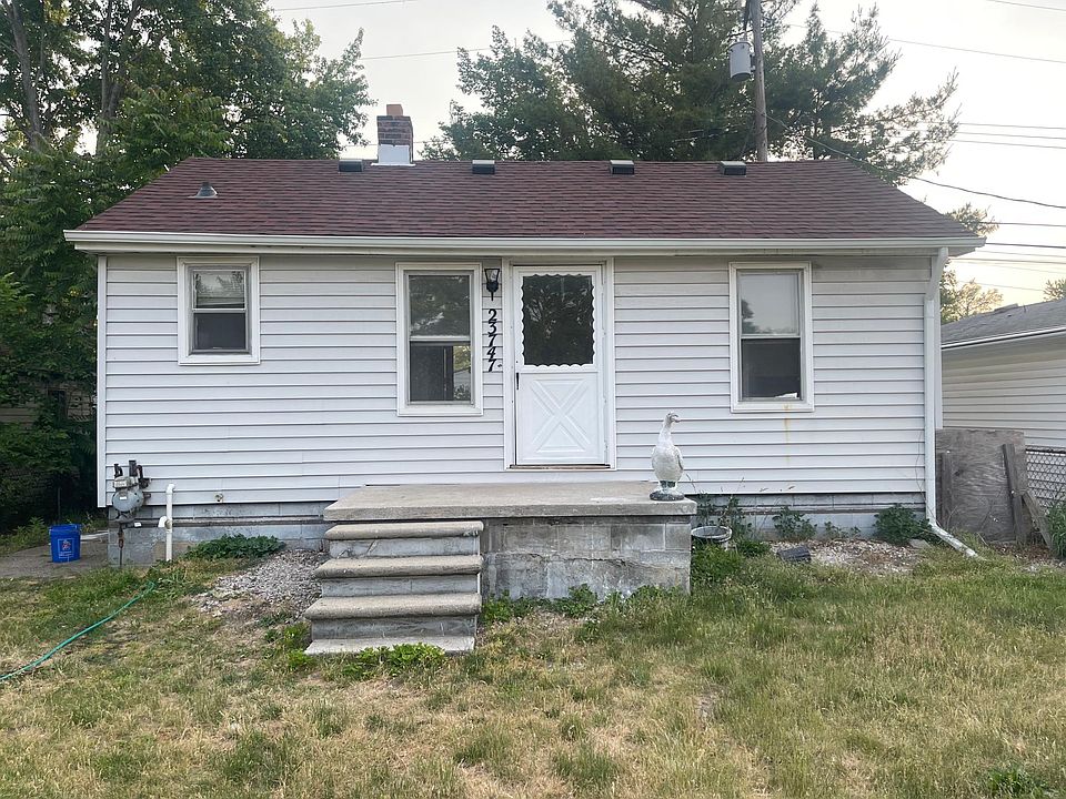 1st image of 23747 Vassar Ave