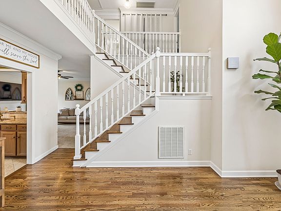 4th image of 1407 Ottawa Pl