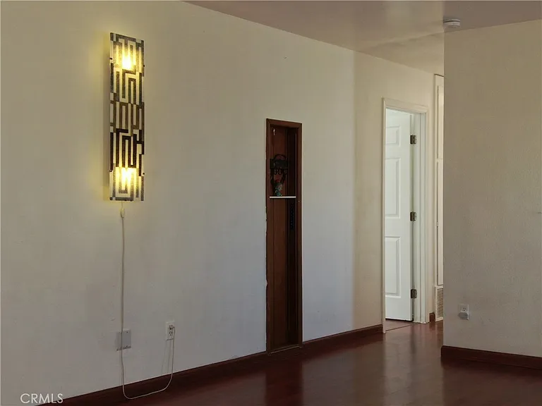 332 Date Ave — Photo 5