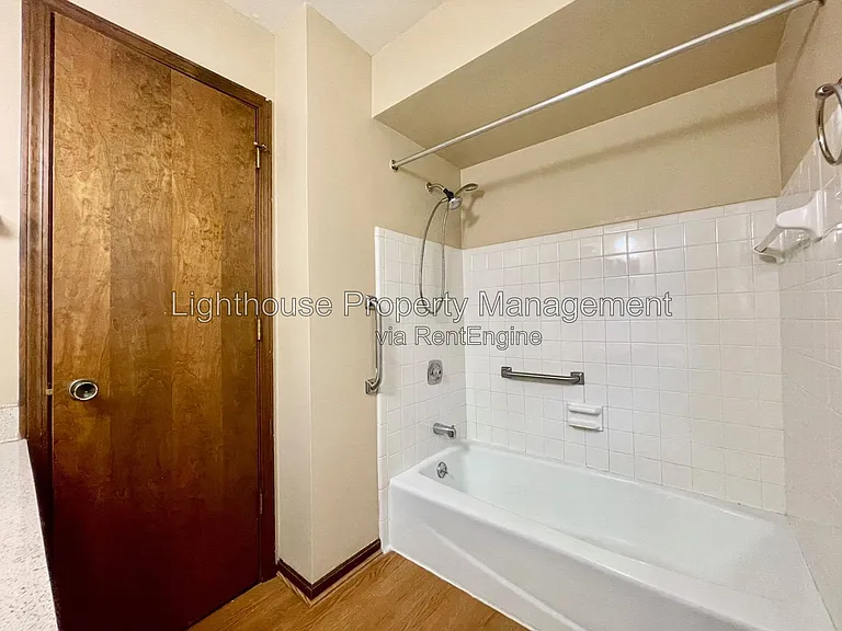 8128 20th Ave — Photo 10