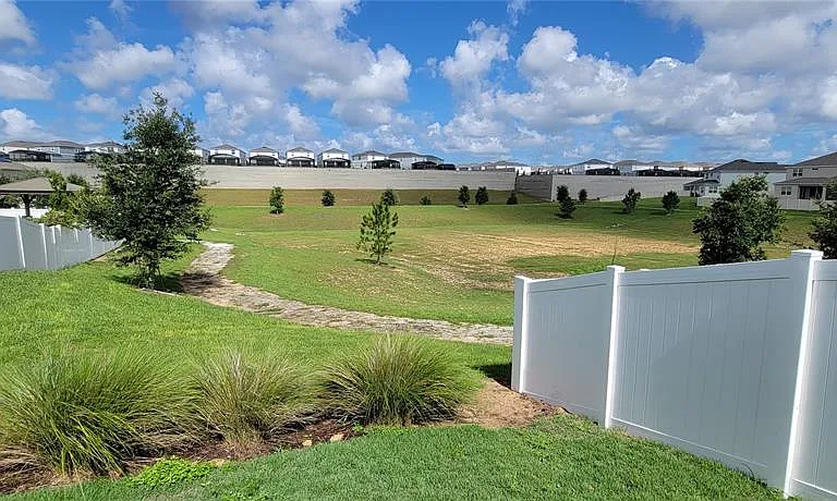 9185 Carmela Ave #208 — Photo 25