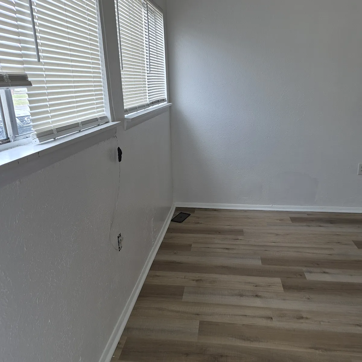 Building Photo - 3964 Crayrich Cir #C