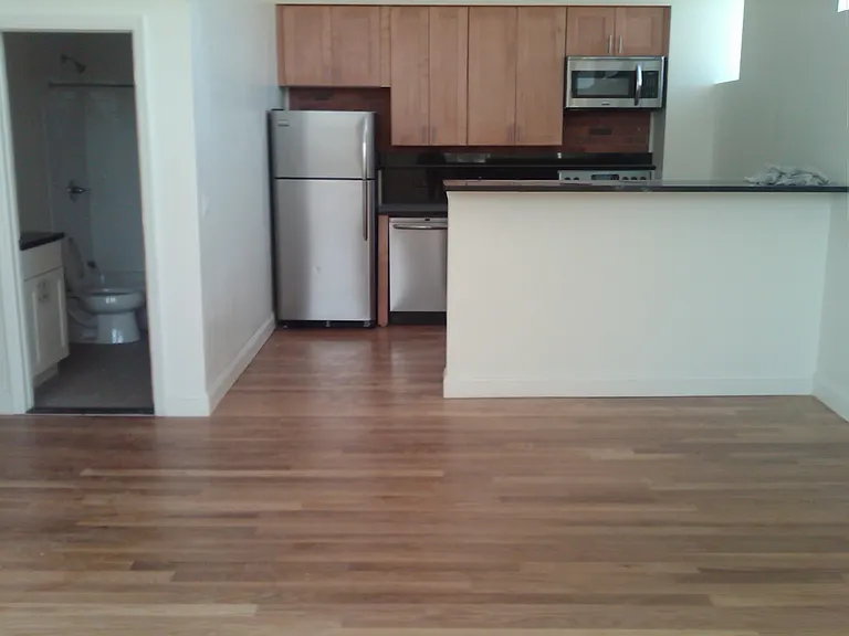27 Western Avenue — Photo 15