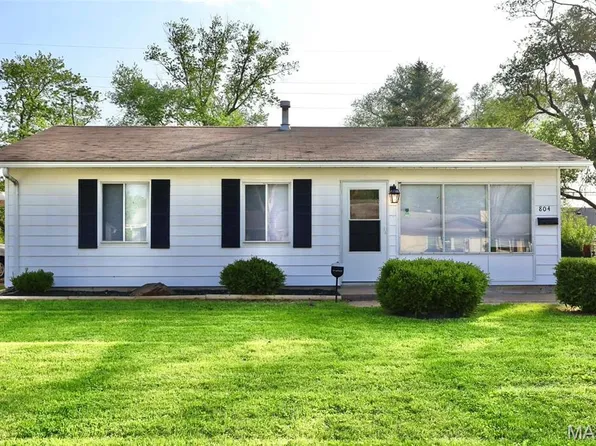 804 Saint Thomas Ln, Cahokia, IL 62206
