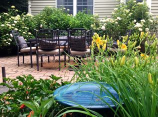 20 Azalea Rd, Exeter, RI 02822