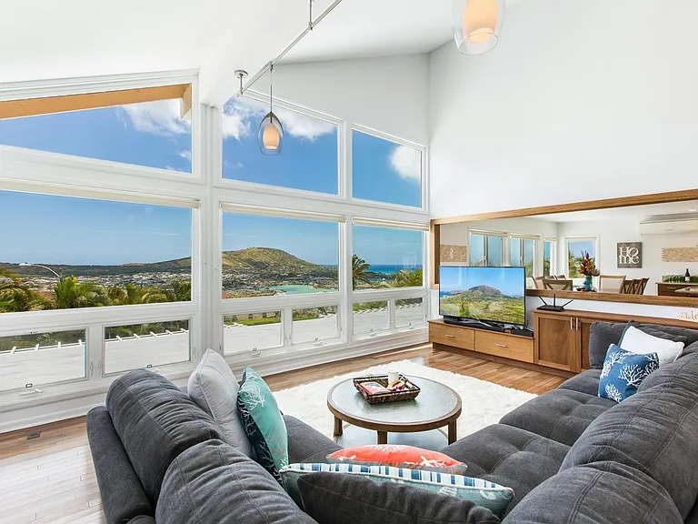 915 Kahauloa Pl — Photo 5