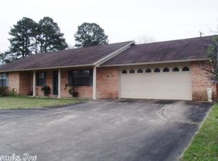 601 W Grumbles St, Nashville, AR 71852