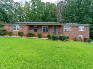 1854 Starlight Dr, Marietta, GA 30062