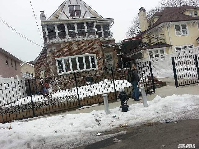 2nd image of 8518 168th Pl