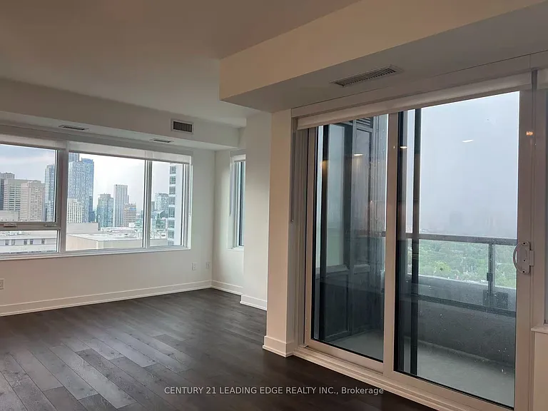 609 Sherbourne St #3204 — Photo 9