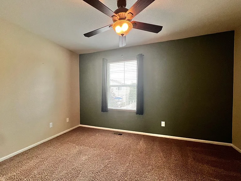 3913 Hunterwood Ln — Photo 18