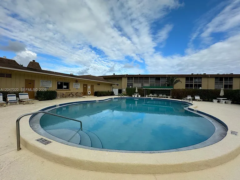 500 Village Green Cir W #215 — Photo 10