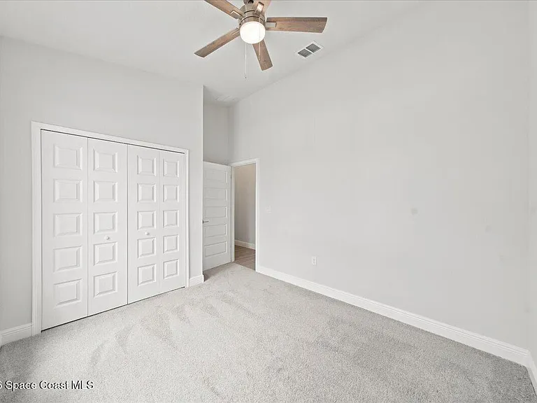 407 Cellini Ave NE — Photo 48