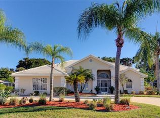 376 Eden Dr, Englewood, FL 34223