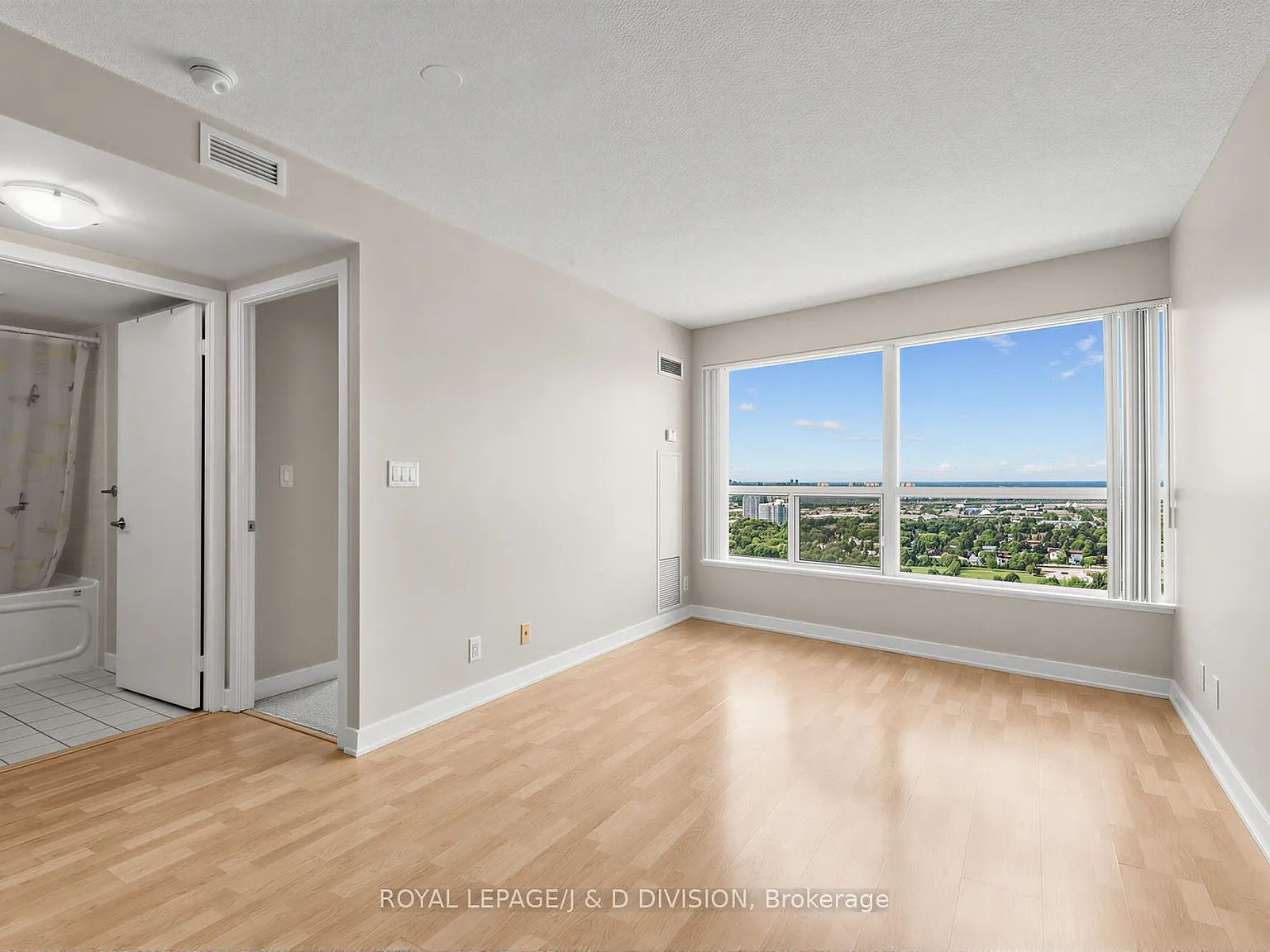 2 bed, $2,250 — Photo 2