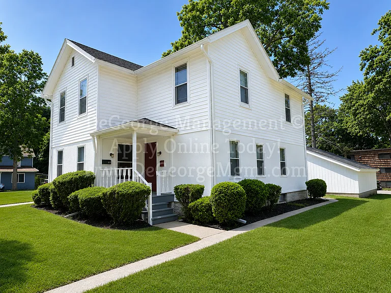 409 Madison St — Photo 8