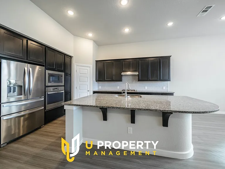1113 Sheldon Dr — Photo 16