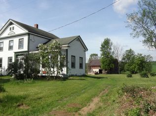 434 River Rd, Peru, NY 12972