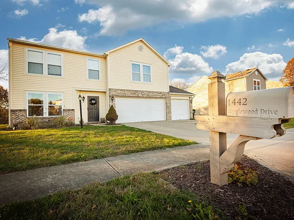 1442 Ripplewood Dr, Danville, IN 46122