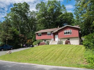 87 Lakeside Rd, Hewitt, NJ 07421