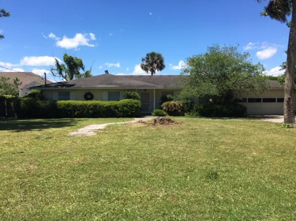 1864 Buccaneer Dr, Jacksonville, FL 32225