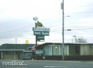 3550 W Chestnut Expy #11, Springfield, MO 65802