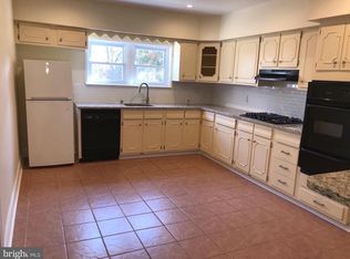 391 Stewart Ave UNIT 1, Jenkintown, PA 19046