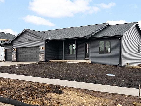 3rd image of 110 Windmill Ridge Road