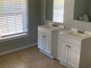 108 Barton St, Easley, SC 29640