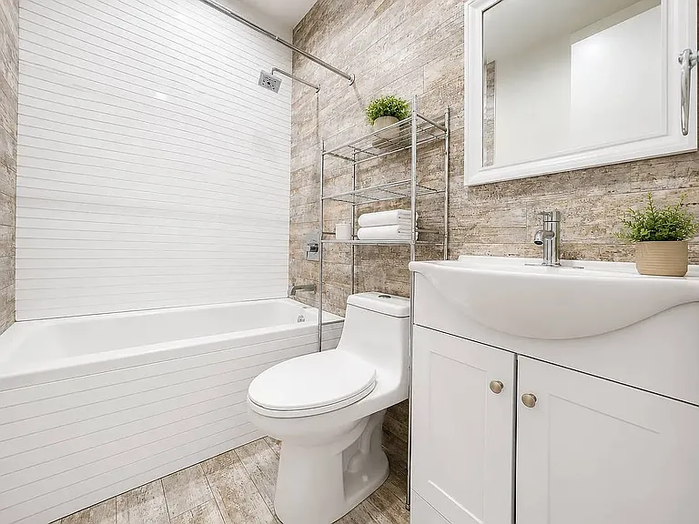 81 Carlton Ave #1B — Photo 7