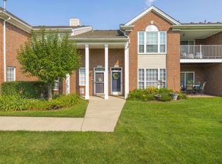 45553 Heather Ridge Dr, Macomb, MI 48044